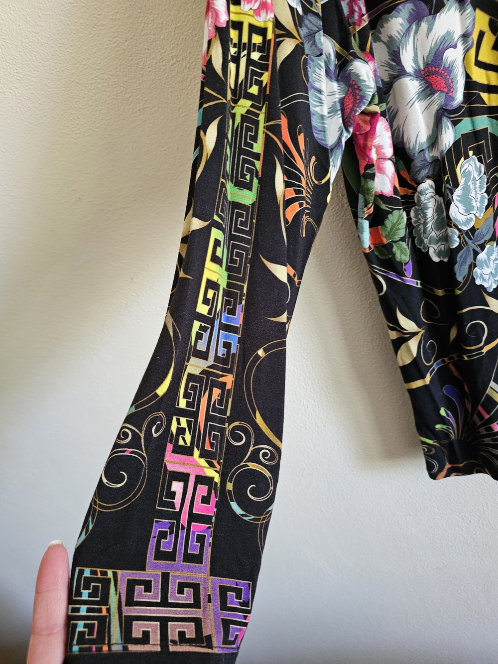 Vibrant Floral & Geometric V-Neck Top - Picture 4 of 5